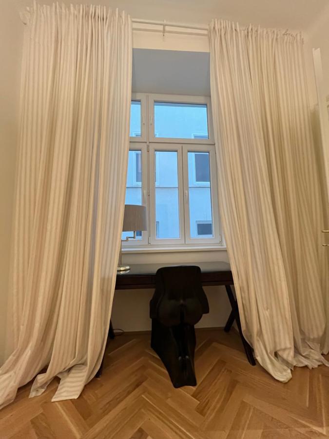 Zentrale Wohlfuehloase Apartment เวียนนา ภายนอก รูปภาพ
